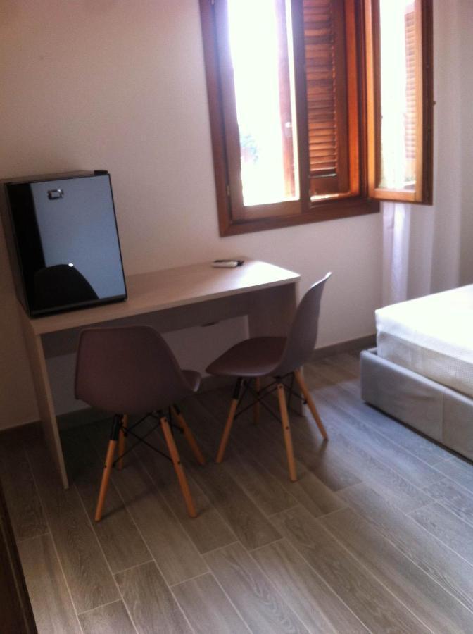Brezza Di Mare Bed & Breakfast ซาน เตโอโดโร ภายนอก รูปภาพ