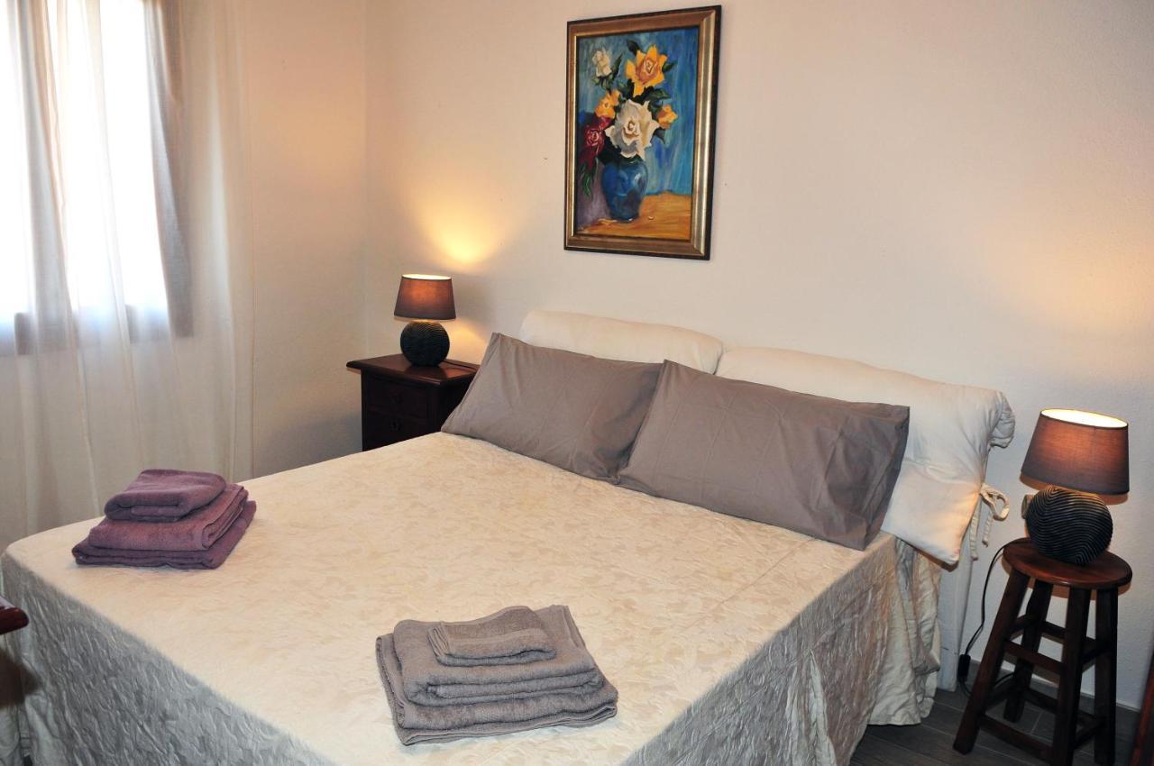 Brezza Di Mare Bed & Breakfast ซาน เตโอโดโร ภายนอก รูปภาพ